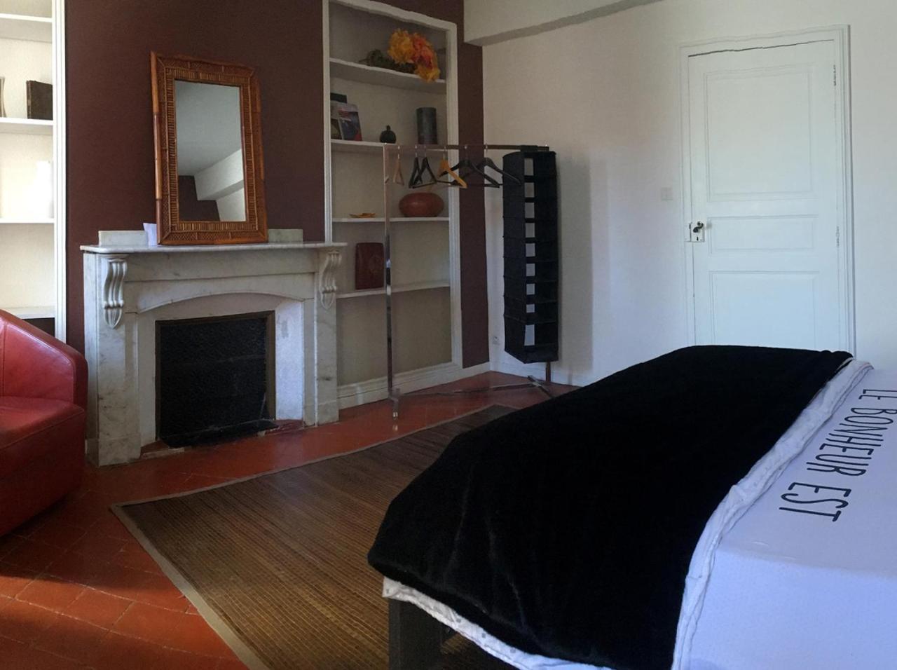 La Cigaline Bed & Breakfast Laure-Minervois Exterior photo